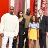Michelle Grey, Tim Geary, Kim Kardashian, enceinte, Kanye West, Steve Mcqueen, Michael Govan à la présentation NeueHouse au LACMA de Los Angeles, le 24 juillet 2015