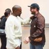 Kanye West et Darren Romanelli au LACMA, à Los Angeles, le 24 juillet 2015