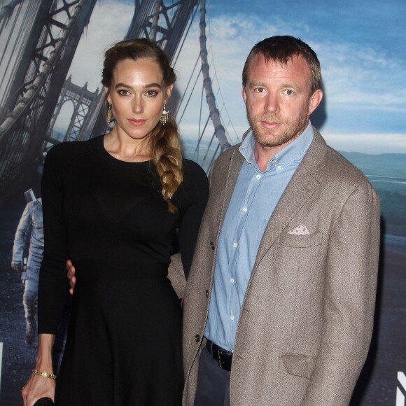 Guy Ritchie, Jacqui Ainsley à Hollywood, le 10 avril 2013.