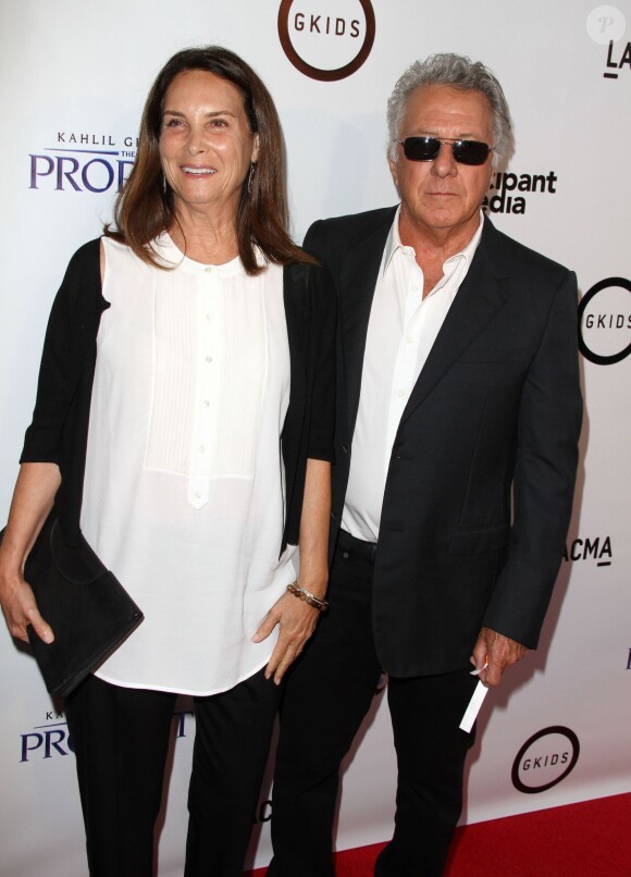 Dustin Hoffman et sa femme Lisa Hoffman - Première de "Kahlil Gibran's The Prophet" à Los Angeles le 29 juillet 2015. Kahlil Gibran THE PROPHET Premiere held at Lacma Bing Theater in Los Angeles, California on 7/29/1529/07/2015 - Los Angeles
