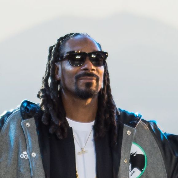 Snoop Dogg, sur le plateau du Grand Journal de Canal+, à Cannes le 19 mai 2015.