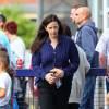 Liv Tyler assiste à un match de charité dans lequel joue son compagnon Dave Gardner, avec son fils Sailor, depuis les tribunes de l'Ewen Fields de Hyde, près de Manchester, le 2 août 2015