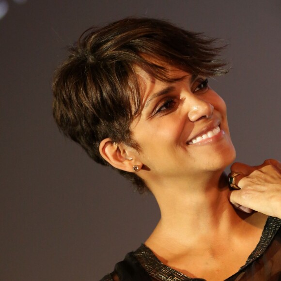 Exclusif - Halle Berry enceinte lors du Champs-Elysées Film Festival 2013 à Paris le 13 juin 2013.