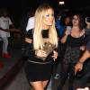 Khloe Kardashian le 10 août 2015 sort du dîner d'anniversaire de Kylie Jenner