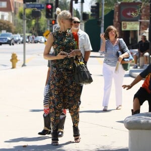 Gwen Stefani, ses parents Dennis et Patti et ses deux garçons Kingston et Zuma à Universal City, le 23 août 2015.