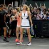 Rafael Nadal et Maria Sharapova - Les plus grands joueurs de tennis mondiaux ont fait une démonstration au "Nike's NYC Street Tennis" à New York le 24 août 2015