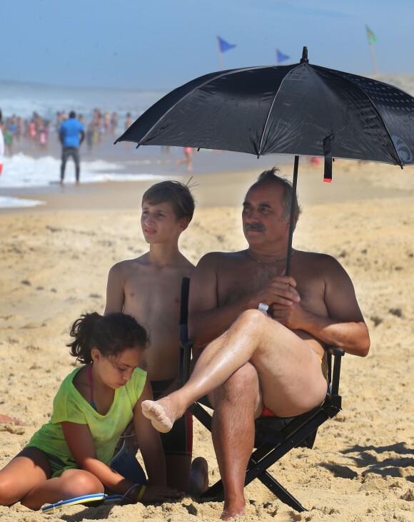 Antoine Duléry - Tournage du film "Camping 3" sur la plage de Biscarosse, le 25 août 2015.