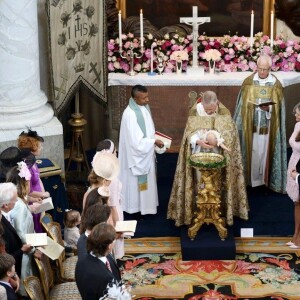 Baptême de la princesse Leonore de Suède en la chapelle du palais Drottningholm à Stockholm, le 8 juin 2014. La princesse Madeleine de Suède, son mari Christopher O'Neill et leurs enfants la princesse Leonore et le prince Nicolas, se sont installés à Londres en août 2015. Le baptême du petit dernier aura lieu le 11 octobre.