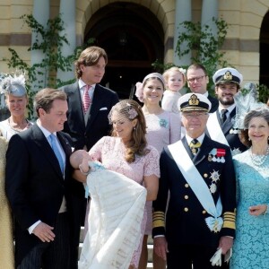 Baptême de la princesse Leonore de Suède en la chapelle du palais Drottningholm à Stockholm, le 8 juin 2014. La princesse Madeleine de Suède, son mari Christopher O'Neill et leurs enfants la princesse Leonore et le prince Nicolas, se sont installés à Londres en août 2015. Le baptême du petit dernier aura lieu le 11 octobre.