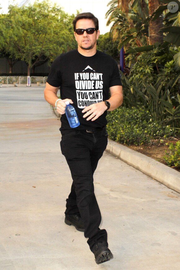 Mark Wahlberg - Arrivée des people au concert de Taylor Swift au Staples Center à Los Angeles le 21 août 2015