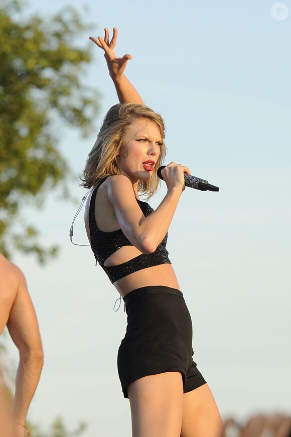 Taylor Swift en concert au Barclaycard British Summer Time à Londres, le 27 juin 2015