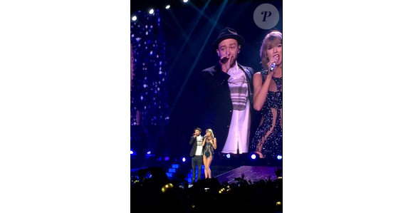 Taylor Swift et Justin Timberlake sur scène au Staples Center de Los Angeles