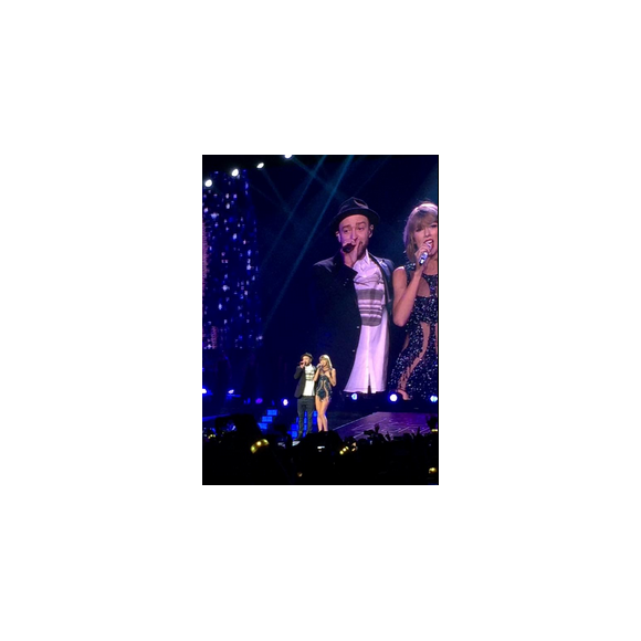 Taylor Swift et Justin Timberlake sur scène au Staples Center de Los Angeles