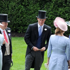 Le prince Harry - La famille Royale d'Angleterre au Royal Ascot 2015 le 16 juin 2015.  Prince Harry, Prince Edward & Sophie Countess Of Wessex walk around the Parade Ring At Royal Ascot. 16 June 2015.16/06/2015 - Ascot