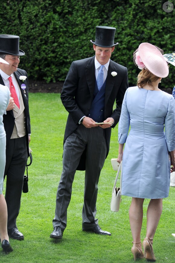 Le prince Harry - La famille Royale d'Angleterre au Royal Ascot 2015 le 16 juin 2015.  Prince Harry, Prince Edward & Sophie Countess Of Wessex walk around the Parade Ring At Royal Ascot. 16 June 2015.16/06/2015 - Ascot