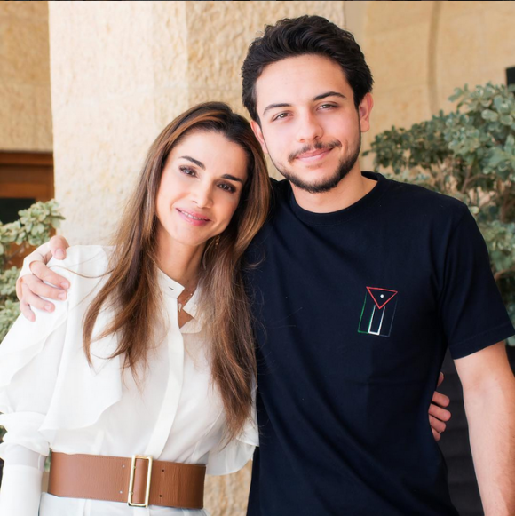 Photo postée sur Instagram par la reine Rania de Jordanie début septembre 2015 alors que son fils le prince Hussein repartait aux Etats-Unis pour poursuivre ses études à l'université de Georgetown.