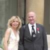 Georges Wolinski et son épouse Maryse au Palais de l'Elysée à Paris, le 27 juin 2005