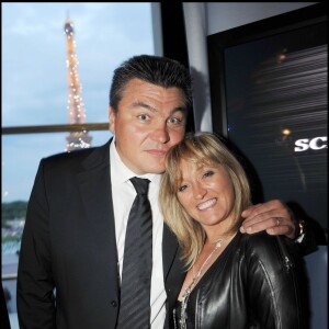 David Douillet et sa femme Valérie lors de la présentation de la montre IWC au Palais de Chaillot, à Paris le 16 juin 2008