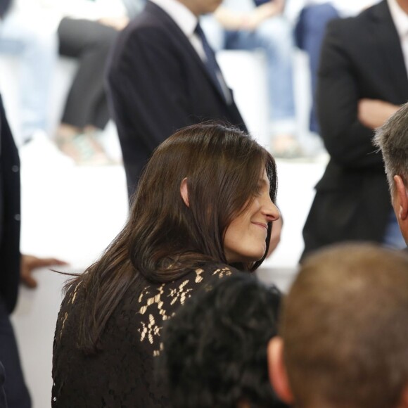 Exclusif - David Douillet et sa nouvelle compagne Vanessa lors du congrès fondateur des Républicains au Paris Events Center de la Porte de la Villette, à Paris le 30 mai 2015