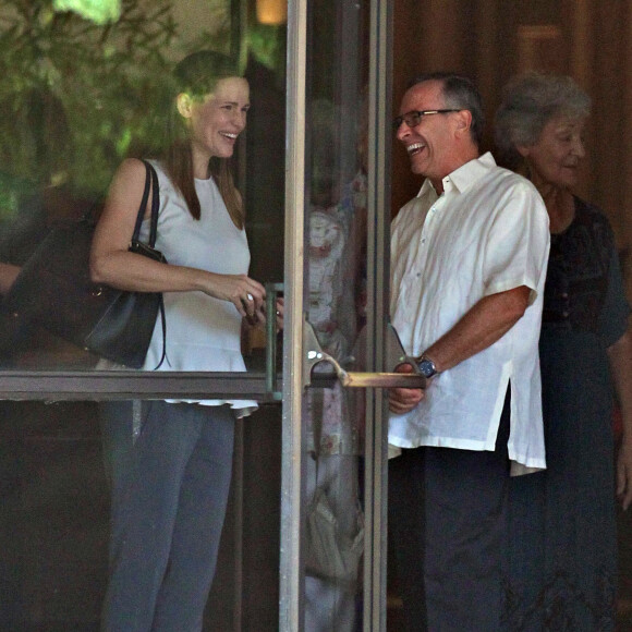 Jennifer Garner se rend à l'église avec ses enfants Violet, Seraphina et Samuel à Pacific Palisades, le 30 août 2015.