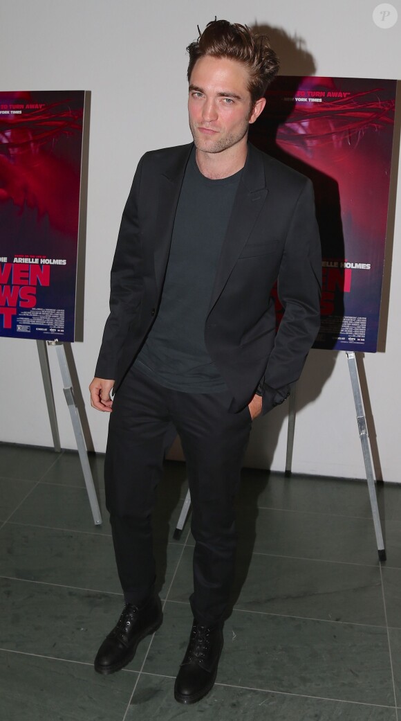 Robert Pattinson se rend à la première de "Heaven Knows What" à New York le 18 mai 2015