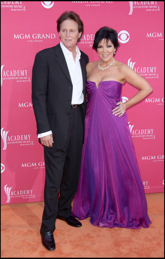 Kris et Bruce Jenner lors des 44e  Academy of Country Music Awards à Las Vegas le 5 avril 2009