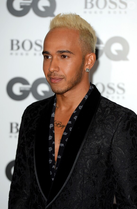 Lewis Hamilton lors de la cérémonie des 2015 GQ Men of the Year Awards à la Royal Opera House de Londres, le 8 septembre 2015