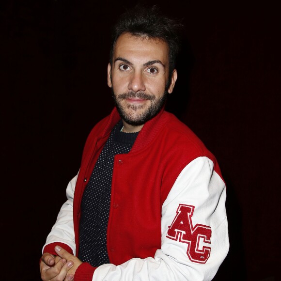 Exclusif - Laurent Ournac pose au Casino de Paris, lors de la générale de la pièce "Le Gai Mariage", à Paris, le 8 septembre 2015.
