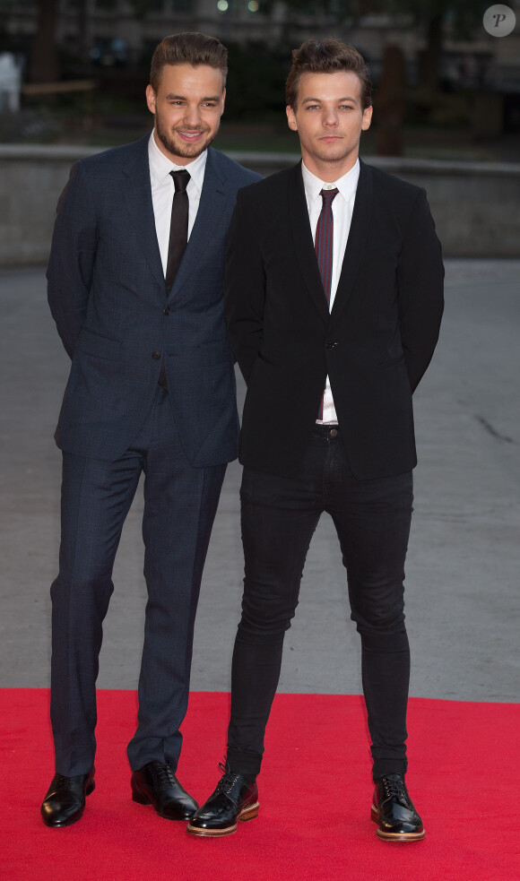 Liam Payne et Louis Tomlinson - Arrivée des people à la soirée "Believe In Magic Cinderella Ball" à Londres, le 10 août 2015.