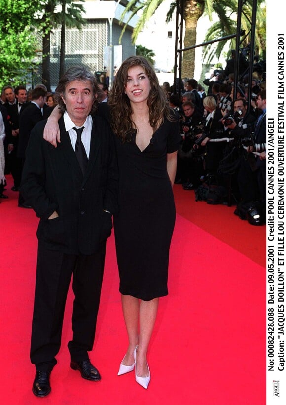 Jacques Doillon et sa fille Lou lors de la cérémonie d'ouverture du Festival de Cannes 2001