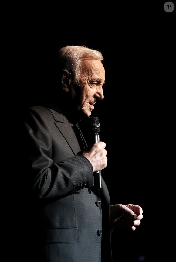 Charles Aznavour - Première représentation de son spectacle au Palais des Sports à Paris le 15 septembre 2015.