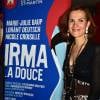 Exclusif - Chantal Ladesou et Armelle Lesniak - Première de la pièce "Irma la douce" au Théâtre de la Porte-Saint-Martin à Paris le 15 septembre 2015.