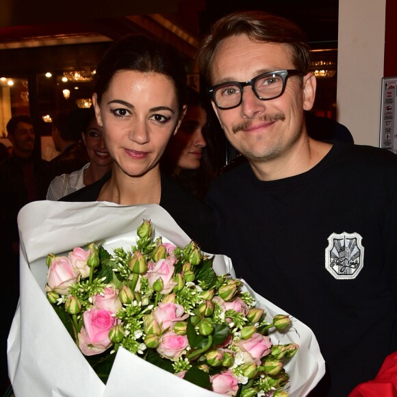 Exclusif - Marie-Julie Baup et son mari Lorant Deutsch - Première de la pièce "Irma la douce" au Théâtre de la Porte-Saint-Martin à Paris le 15 septembre 2015.