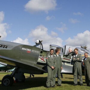 Le prince Harry a assisté le 15 septembre 2015, jour de ses 31 ans, à une parade aérienne commémorant les 75 ans de la Bataille d'Angleterre, à l'aérodrome de Goodwood dans le Sussex. Il devait à l'origine monter à bord d'un Spitfire, mais a renoncé en raison d'un problème mécanique d'un des appareils, préférent laisser la place au vétéran Tom Neil et à des blessés de guerre.