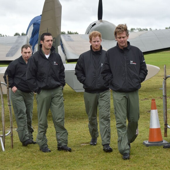 Le prince Harry a assisté le 15 septembre 2015, jour de ses 31 ans, à une parade aérienne commémorant les 75 ans de la Bataille d'Angleterre, à l'aérodrome de Goodwood dans le Sussex. Il devait à l'origine monter à bord d'un Spitfire, mais a renoncé en raison d'un problème mécanique d'un des appareils, préférent laisser la place au vétéran Tom Neil et à des blessés de guerre.