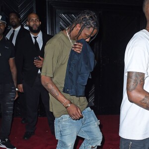 Rihanna et Travis Scott à la sortie du club Up And Down à New York, le 13 septembre 2015