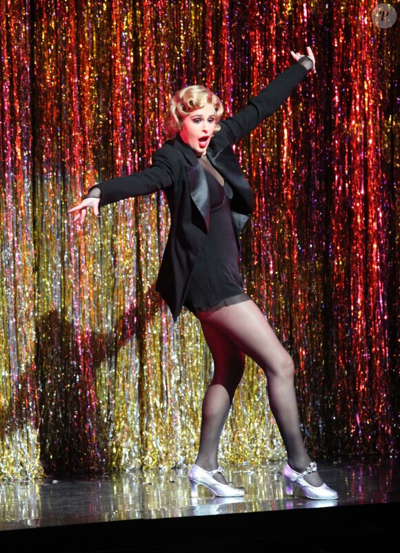 Rumer Willis fait ses débuts à Broadway dans la comédie musicale Chicago au théâtre Ambassador à New York le 21 septembre 2015