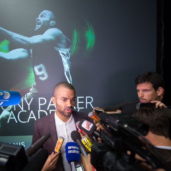 Tony Parker lors de l'annonce de la création de l'Académie Tony Parker, à Villeurbanne le 22 septembre 2015