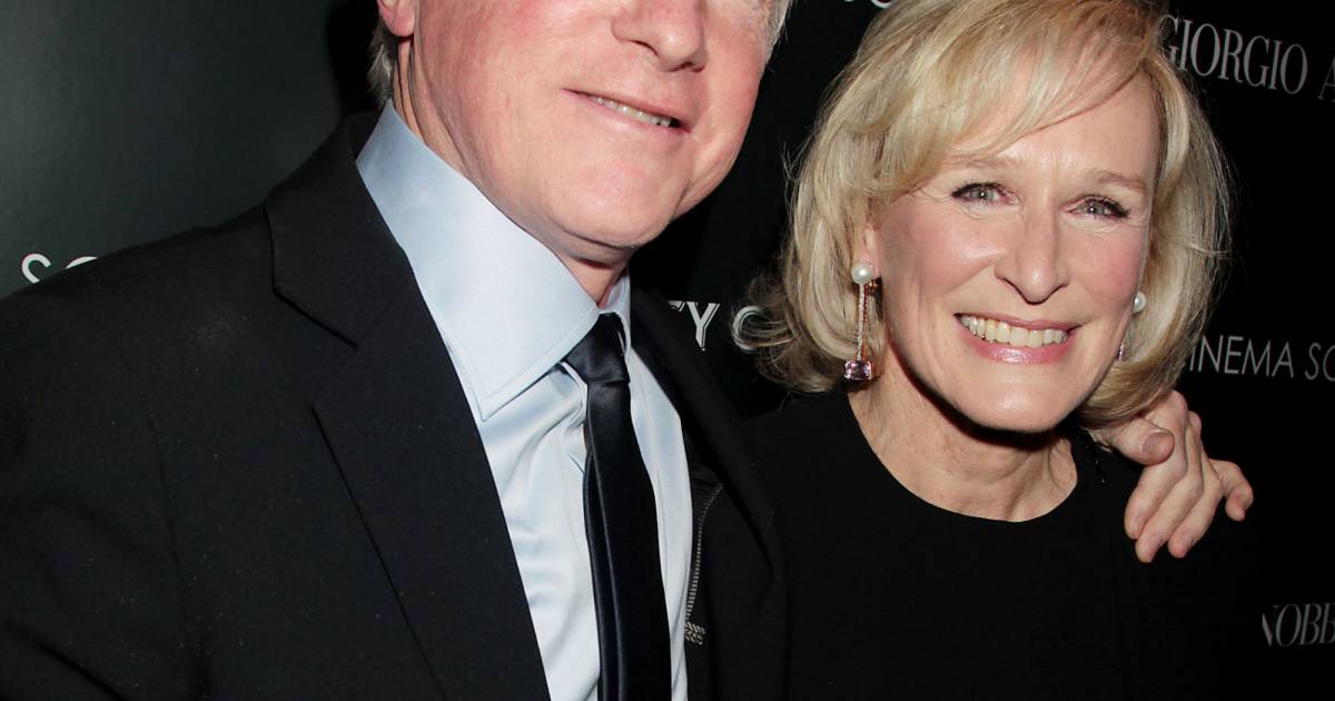 Glenn Close et David Shaw à New York le 13 décembre 2011 Purepeople