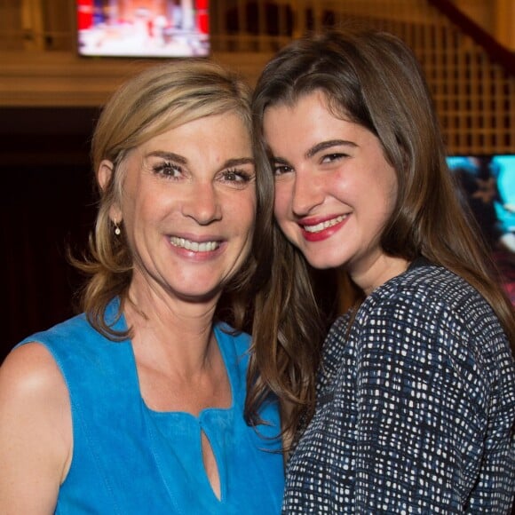 Exclusif - Michèle Laroque et sa fille Oriane - Présentation de la préparation du film "Jeux dangereux"au Théâtre de Paris le 15 juin 2015.