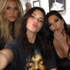 Khloé, Kendall, Kim et Kourtney Kardashian dans les coulisses de l'Hollywood Bowl à Los Angeles, lors du concert de Kanye West. Photo publiée le 25 septembre 2015.