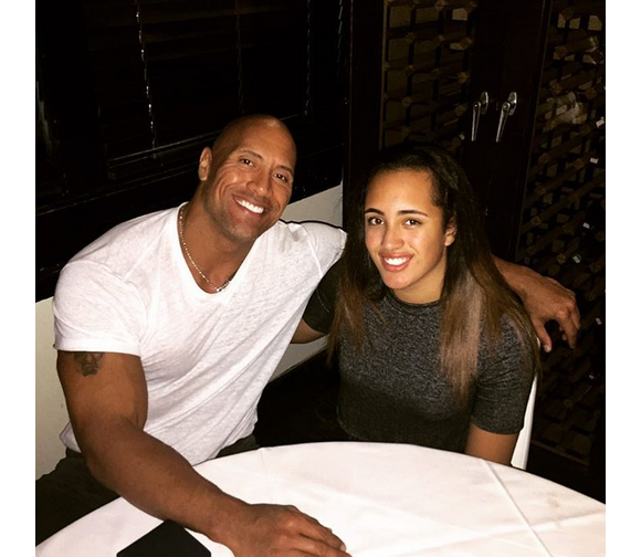 Dwayne Johnson et sa fille Simone Alexandra / photo postée sur Instagram.