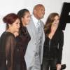 Dwayne Johnson, sa mère Ata, sa fille Simone Alexandra Johnson et sa petite amie Lauren Hashian - Avant-première du film "Fast and Furious 7" à Hollywood, le 1er avril 2015.