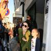 Kendall Jenner quitte le studio Rouchon, dans le 5e arrondissement de Paris. Le 3 octobre 2015.