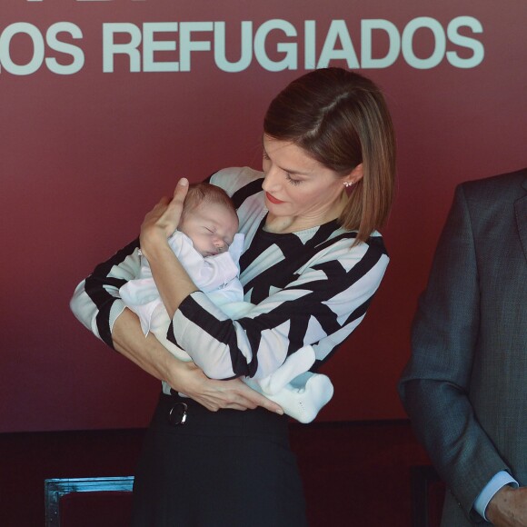 La reine Letizia d'Espagne participe à la journée de la Croix-Rouge à Madrid, le 2 octobre 2015.