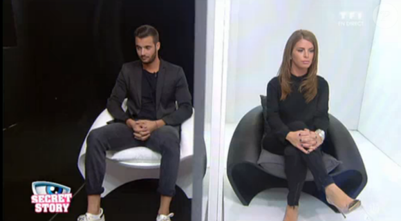 Loïc et Emilie dans la salle du sursis, dans l'hebdo de Secret Story 9 sur TF1, le vendredi 9 octobre 2015.