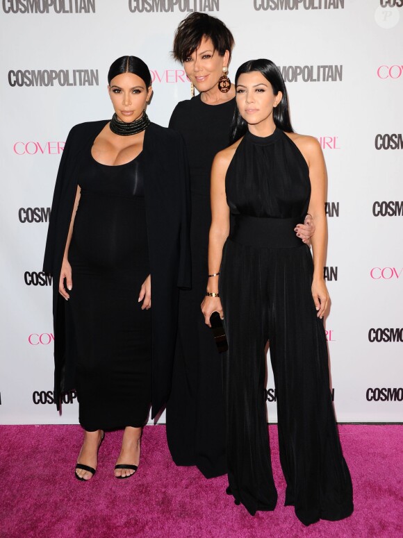 Kim Kardashian, Kris Jenner, Kourtney Kardashian - Soirée du 50e anniversaire de Cosmopolitan, chez Ysabel, à Los Angeles, le 12 octobre 2015
