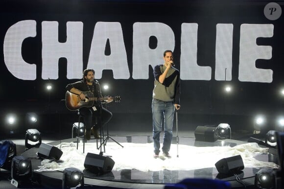 John Mamann et Grand Corps Malade - Concert "Tous En Coeur Pour Charlie" à la Maison de la radio à Paris le 11 janvier 2014.