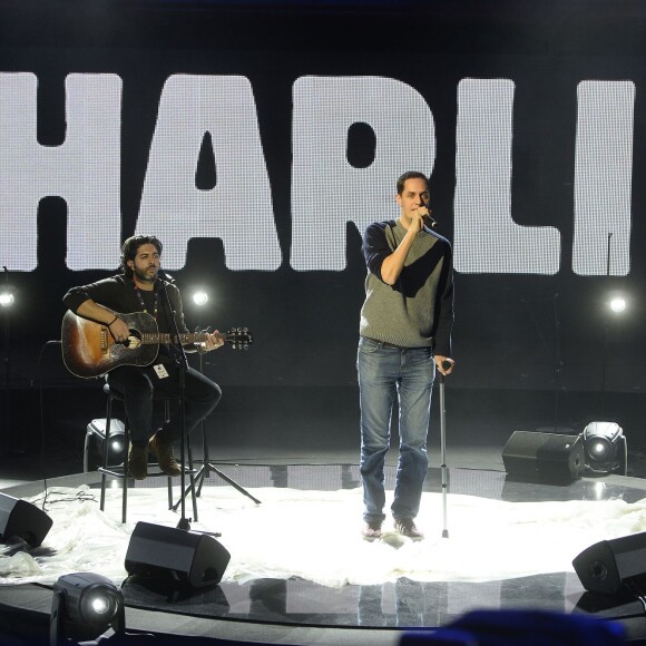 John Mamann et Grand Corps Malade - Concert "Tous En Coeur Pour Charlie" à la Maison de la radio à Paris le 11 janvier 2014.