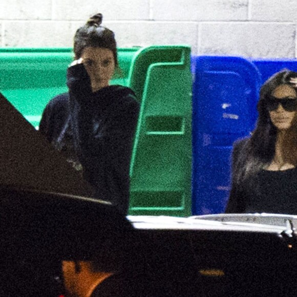 Kim Kardashian, Kendall Jenner, Malika Haqq et Kris Jenner à l'hôpital Sunrise de Las Vegas où est hospitalisé Lamar Odom, le 17 octobre2015